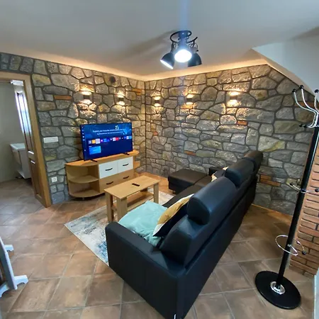 Vineyard Joanna Mirna Pec