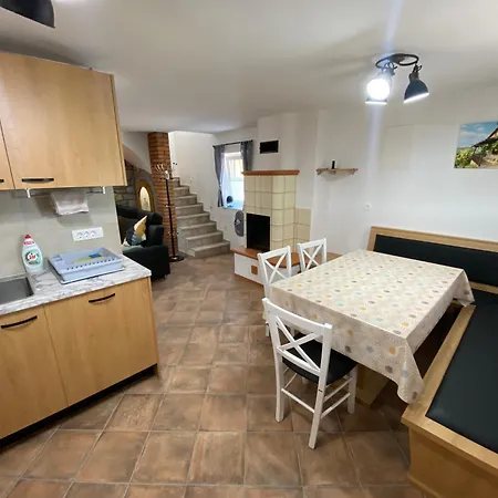 Apartment Vineyard Joanna Mirna Pec